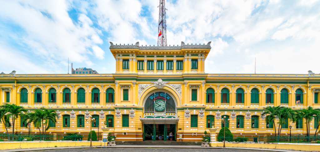 Discover Saigon - Saigon Central Post Office
